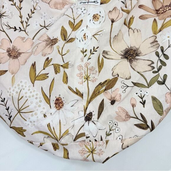 Baggagean and Co. Pink Floral Cream Waffle Knit Soft Reversible Fabric Hobo Bag - Picture 10 of 16